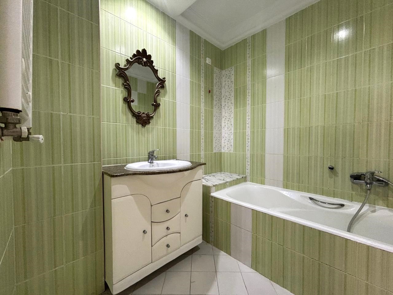 Ain Zaghouan Ain Zaghouan Location Appart. 3 pices Appartement s2 de 130m2  ain zaghouan