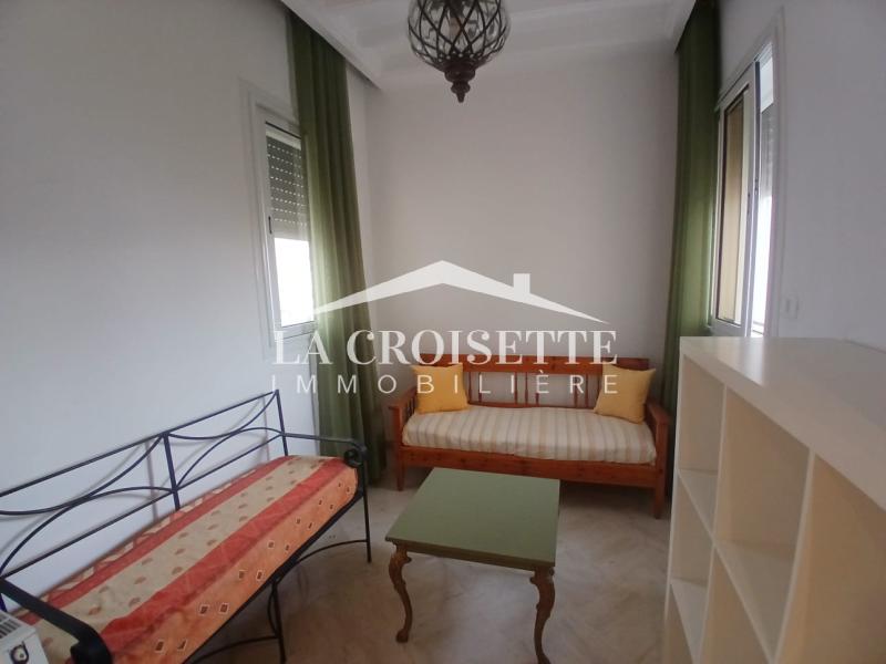 La Marsa Berge Du Lac Location Appart. 4 pices Etage de villa s3 meubl  la marsa mel0568