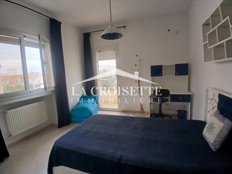 La Marsa Berge Du Lac Location Appart. 4 pices Etage de villa s3 meubl  la marsa mel0568