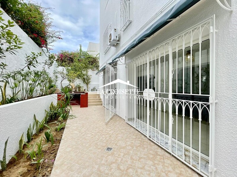 La Marsa Cite El Moustakbel (La Marsa) Location Appart. 4 pices Rez de chausse de villa s3  la marsa mrcl0270