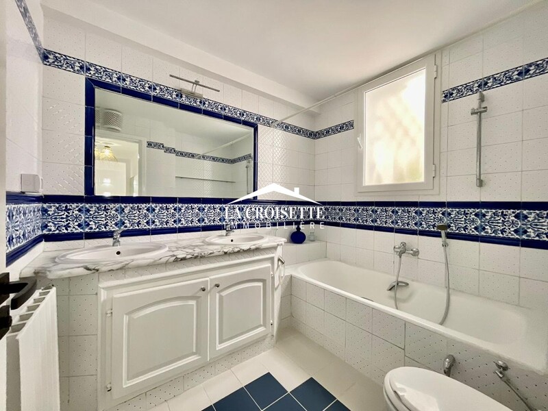 La Marsa Cite El Moustakbel (La Marsa) Location Appart. 4 pices Rez de chausse de villa s3  la marsa mrcl0270