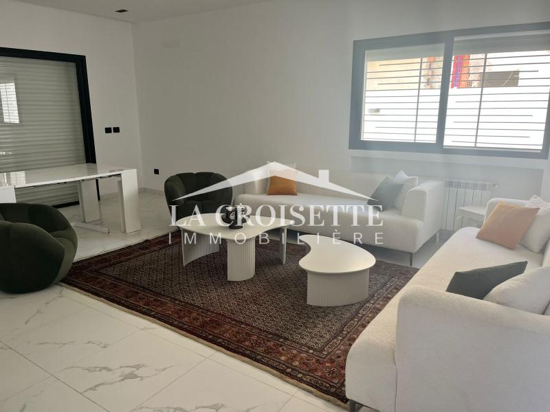 La Soukra&nbsp;La Soukra&nbsp;Location&nbsp;Appart. 3 pi�ces&nbsp;Villa s 3 avec piscine � la soukra zvl0045