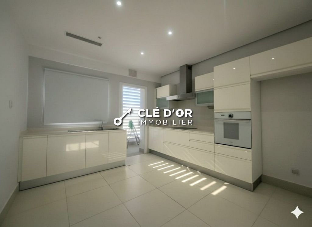 La Marsa&nbsp;Berge Du Lac&nbsp;Location&nbsp;Appart. 4 pi�ces&nbsp;Un appartement s2  au lac 2