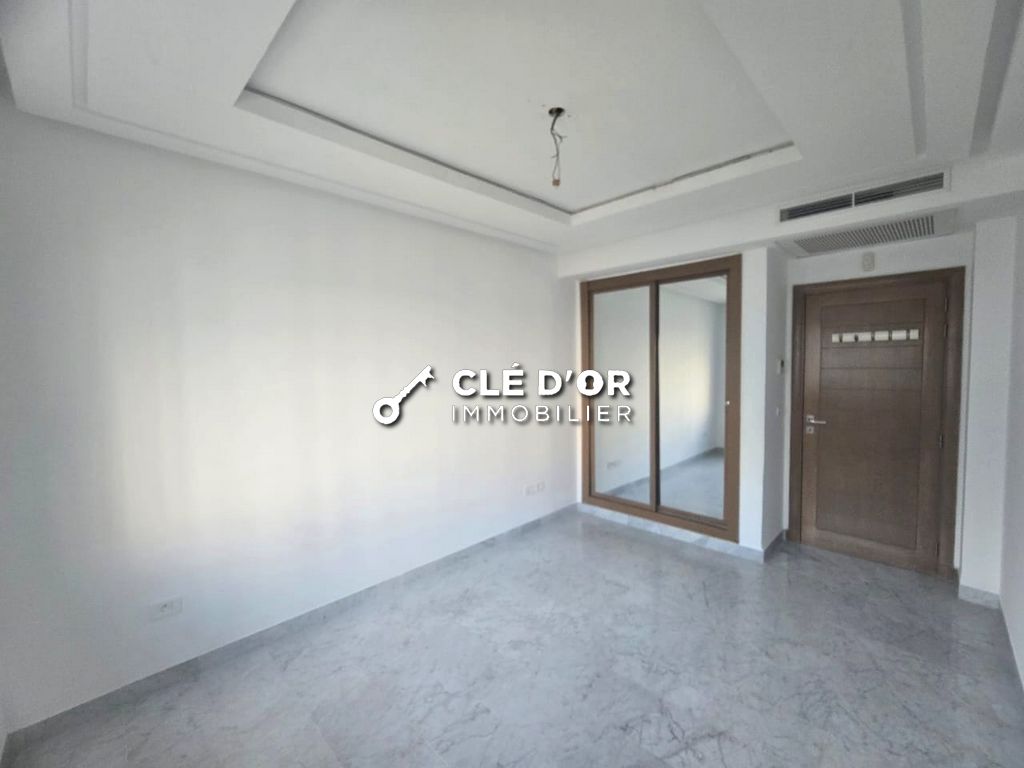 Ain Zaghouan&nbsp;Jardins de Carthage&nbsp;Location&nbsp;Appart. 5 pi�ces+&nbsp;Un s3  au jardin de carthage