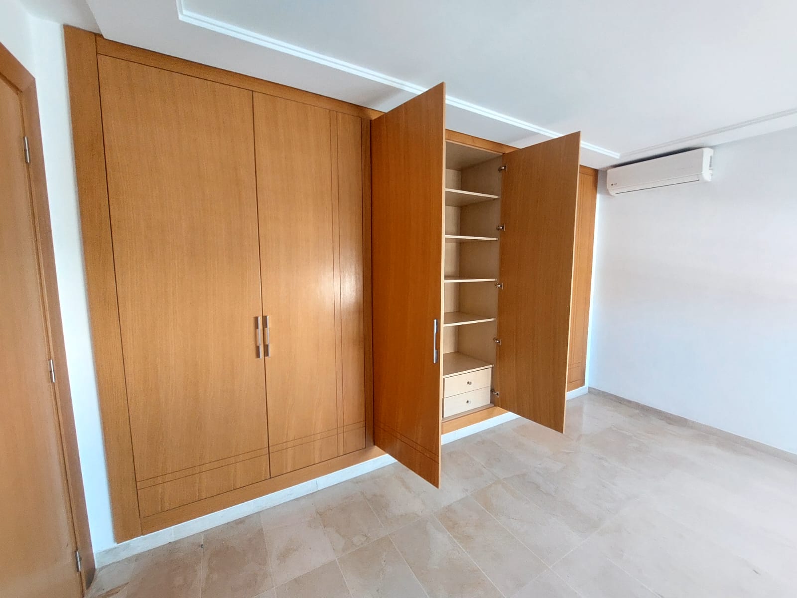 Ain Zaghouan&nbsp;Ain Zaghouan&nbsp;Location&nbsp;Appart. 3 pi�ces&nbsp;S2 spacieux � ain zaghouan nord