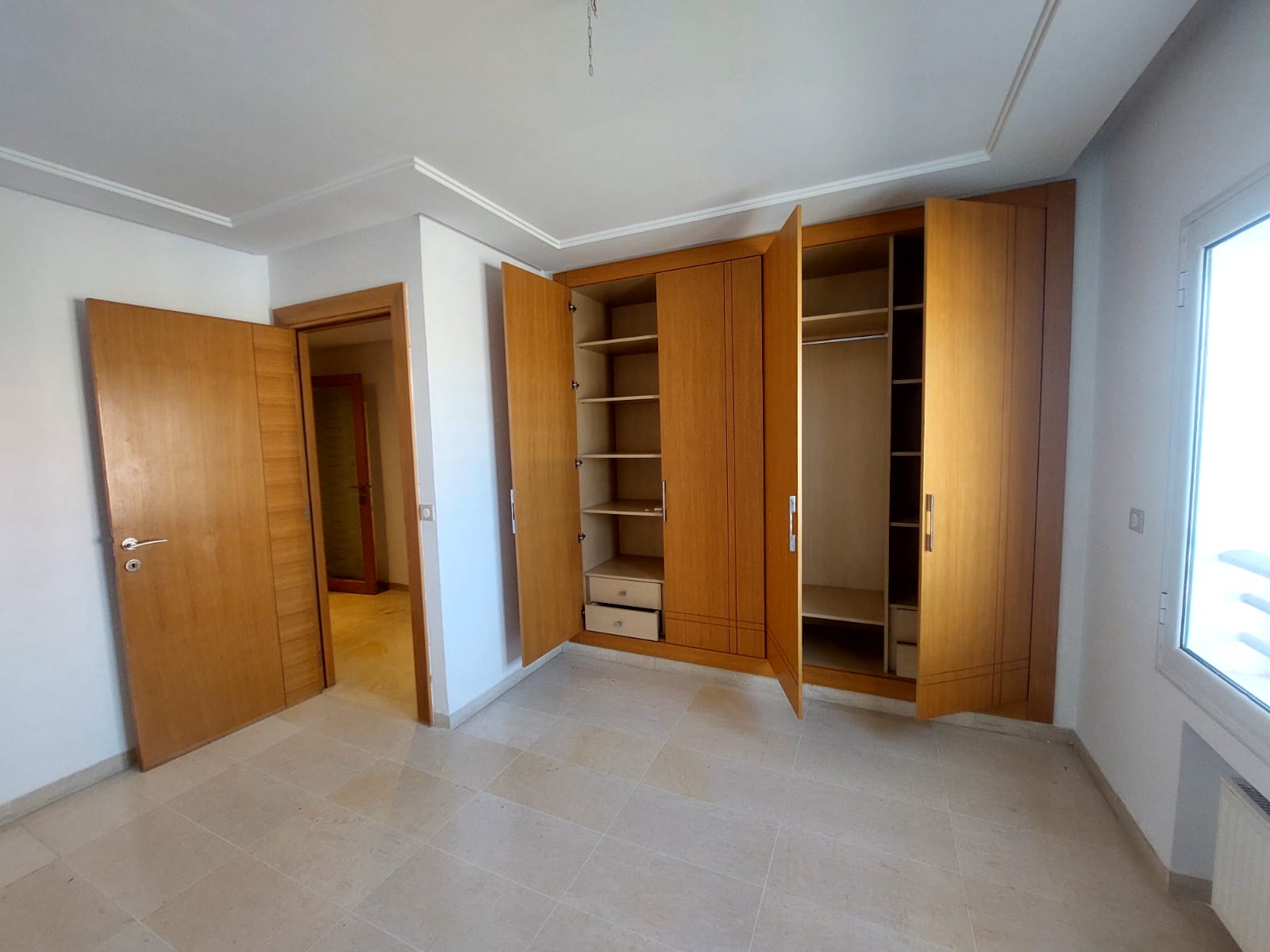 Ain Zaghouan&nbsp;Ain Zaghouan&nbsp;Location&nbsp;Appart. 3 pi�ces&nbsp;S2 spacieux � ain zaghouan nord