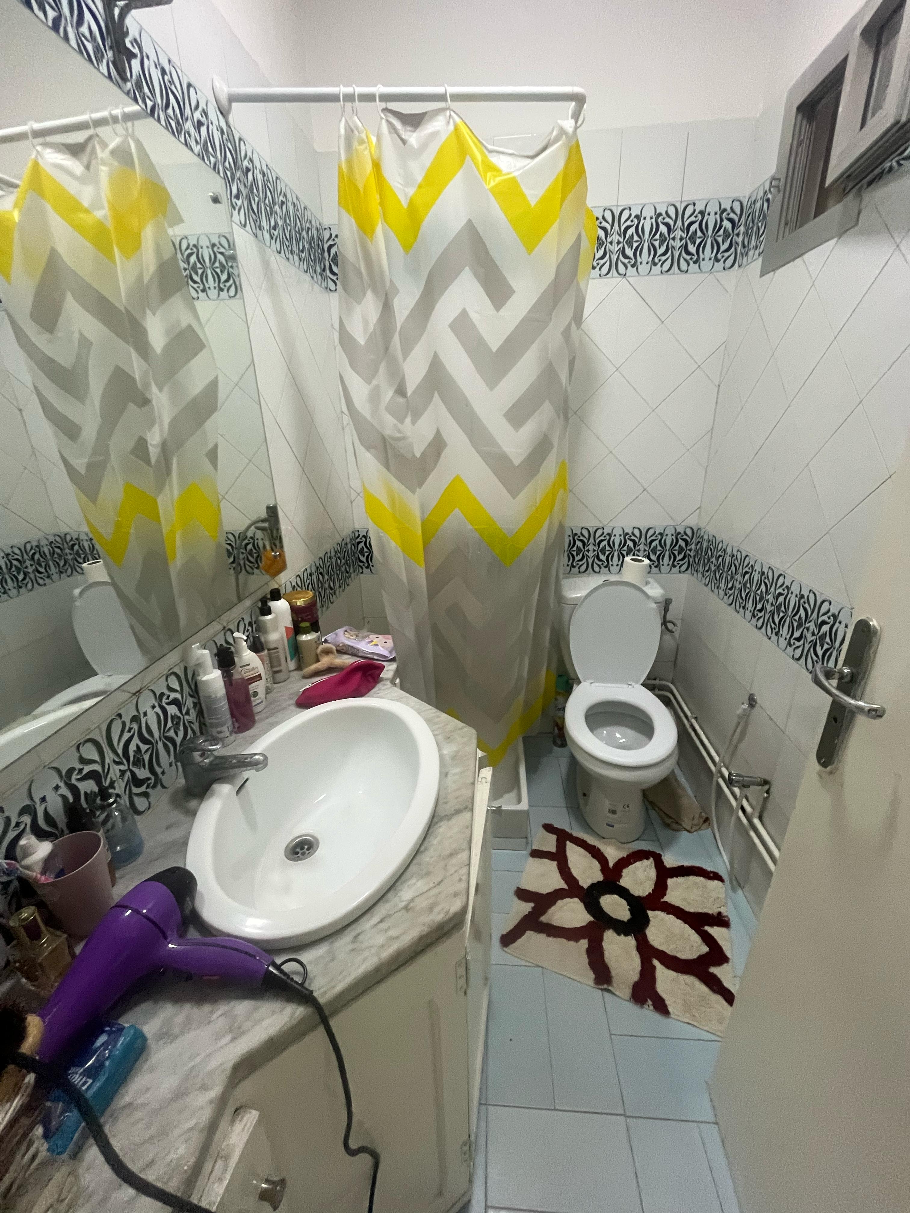 Ariana Ville Cite Ennasr 1 Location Appart. 2 pices S1 meubl ennasr 1 prs marche