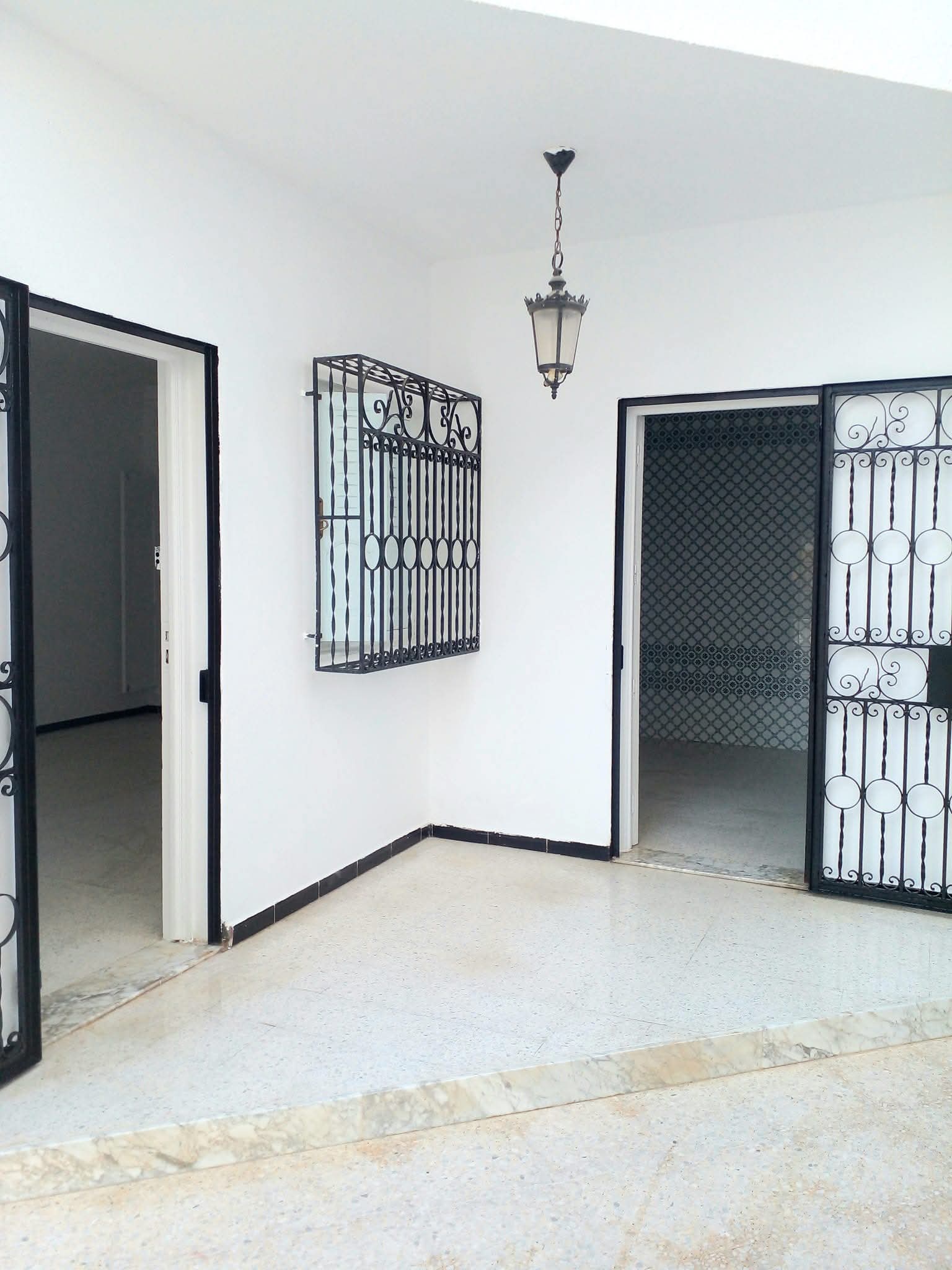 Ariana Ville Cite Ennasr 1 Location Appart. 1 pice Grand s0 vide prs amilcar