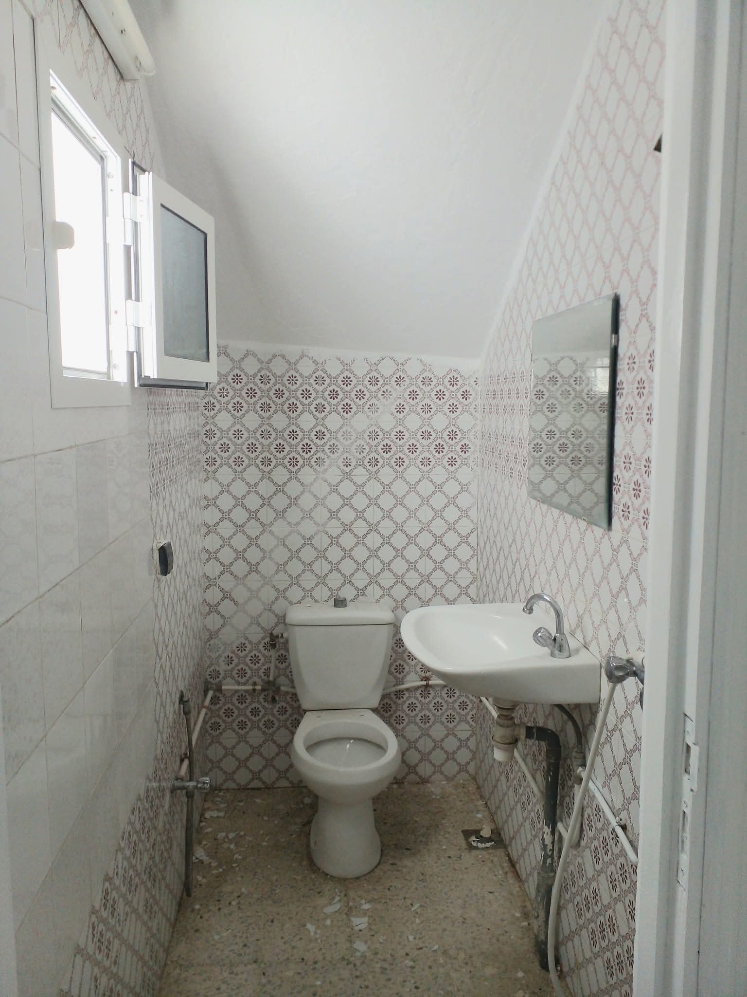 Ariana Ville Cite Ennasr 1 Location Appart. 1 pice Grand s0 vide prs amilcar