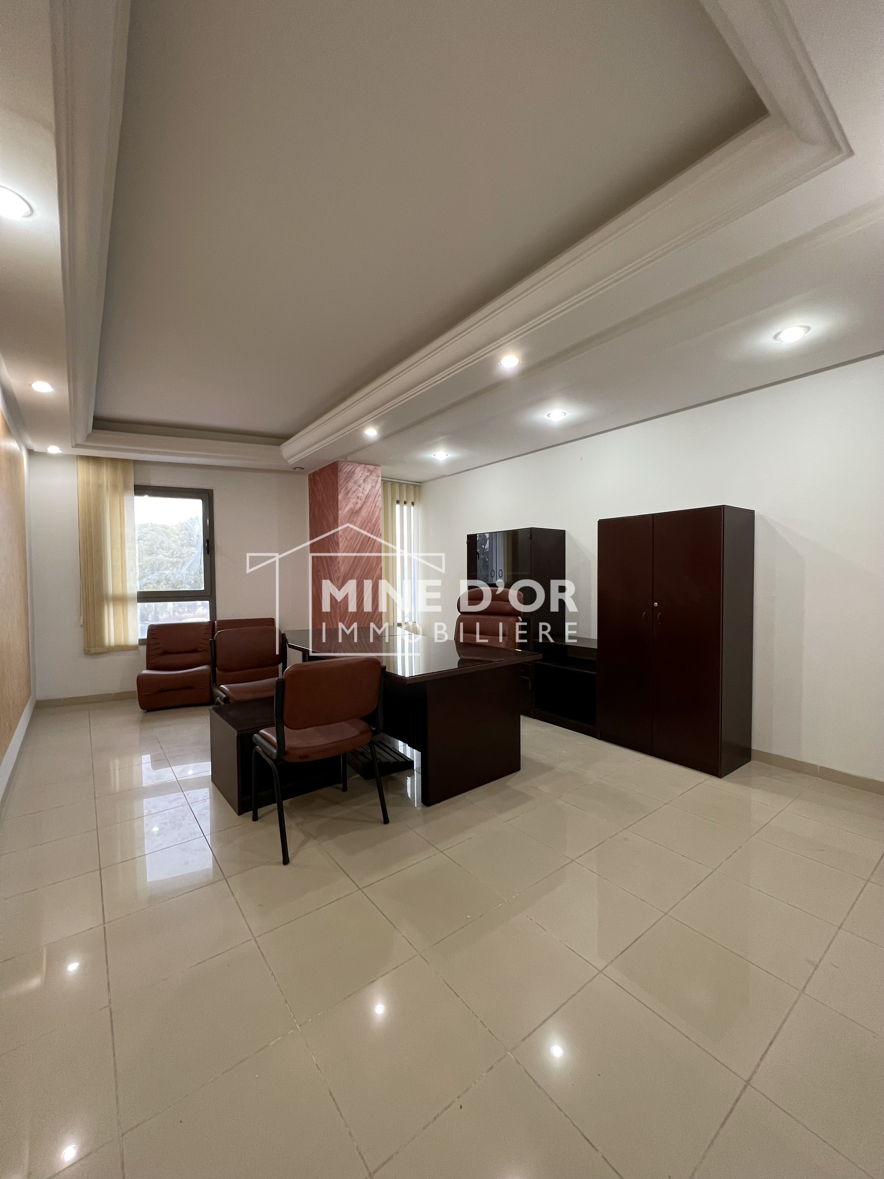 Bab Bhar Montplaisir Bureaux & Commerces Bureau Al bureau en 3 espaces meubl  montplaisir