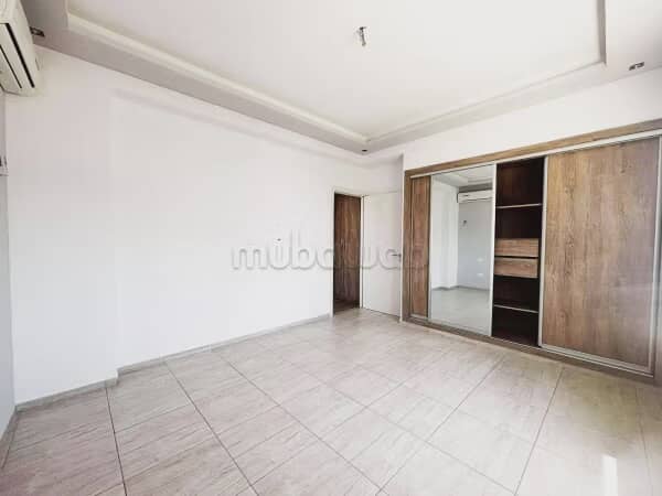 La Soukra Dar Fadhal Location Maisons Duplex s4 indpendant 1etage  la soukra