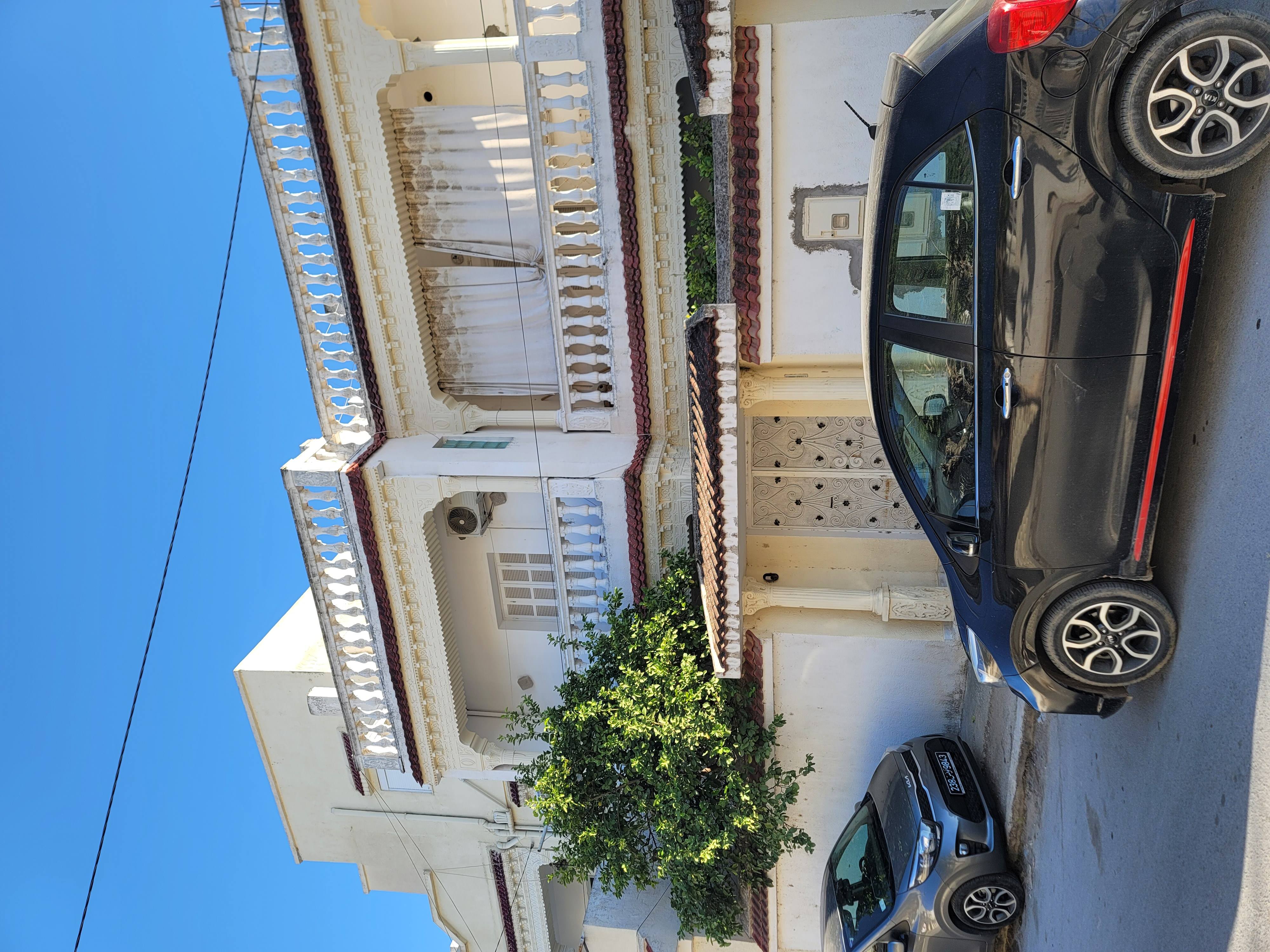 Ezzouhour (Tunis) Cite Ezzouhour Location Appart. 3 pices Appartement 1er tage  cit zouhour 1