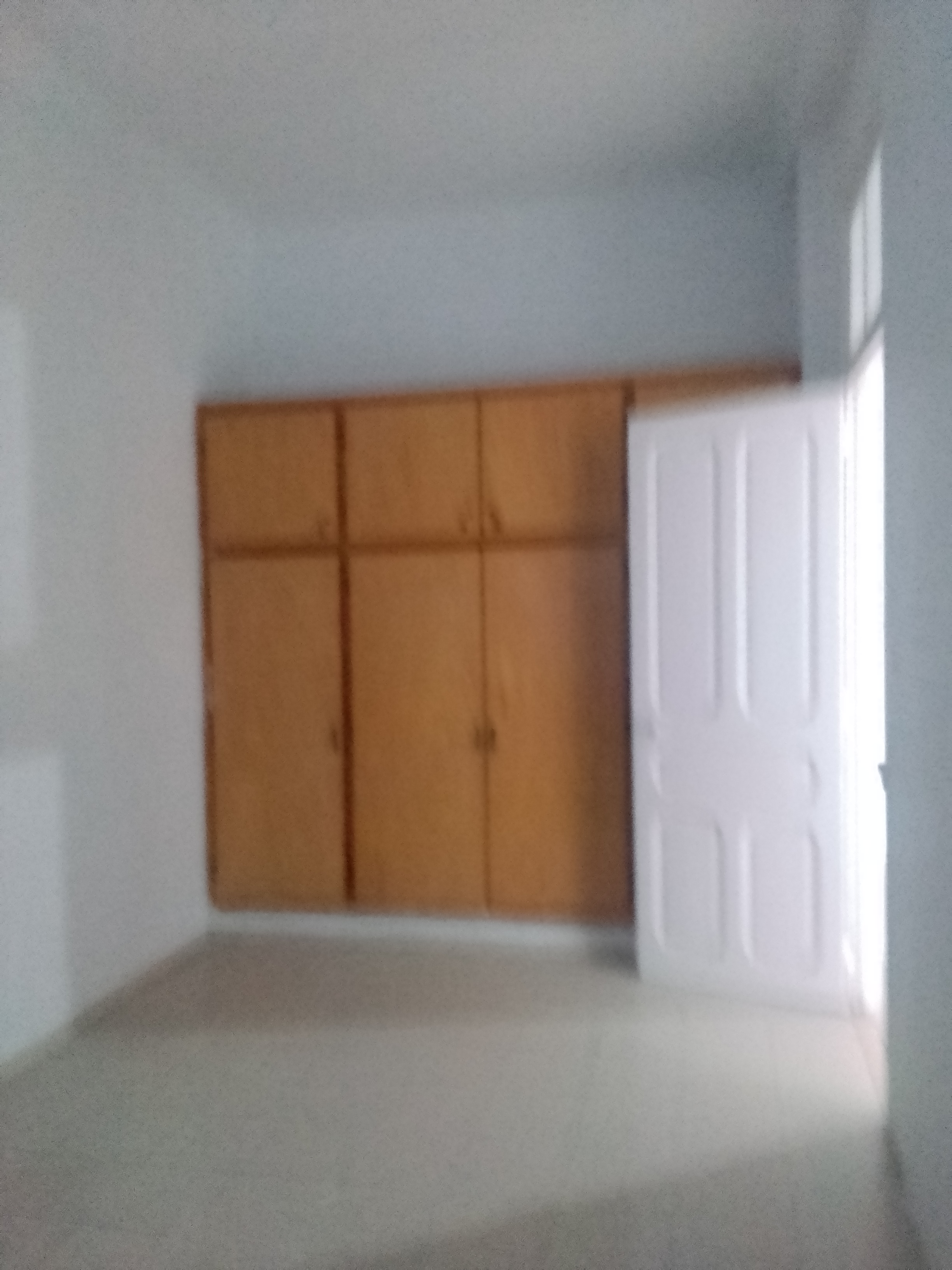 Bab Bhar Bab El Jazira Location Appart. 4 pices Pres lyce beb jdid