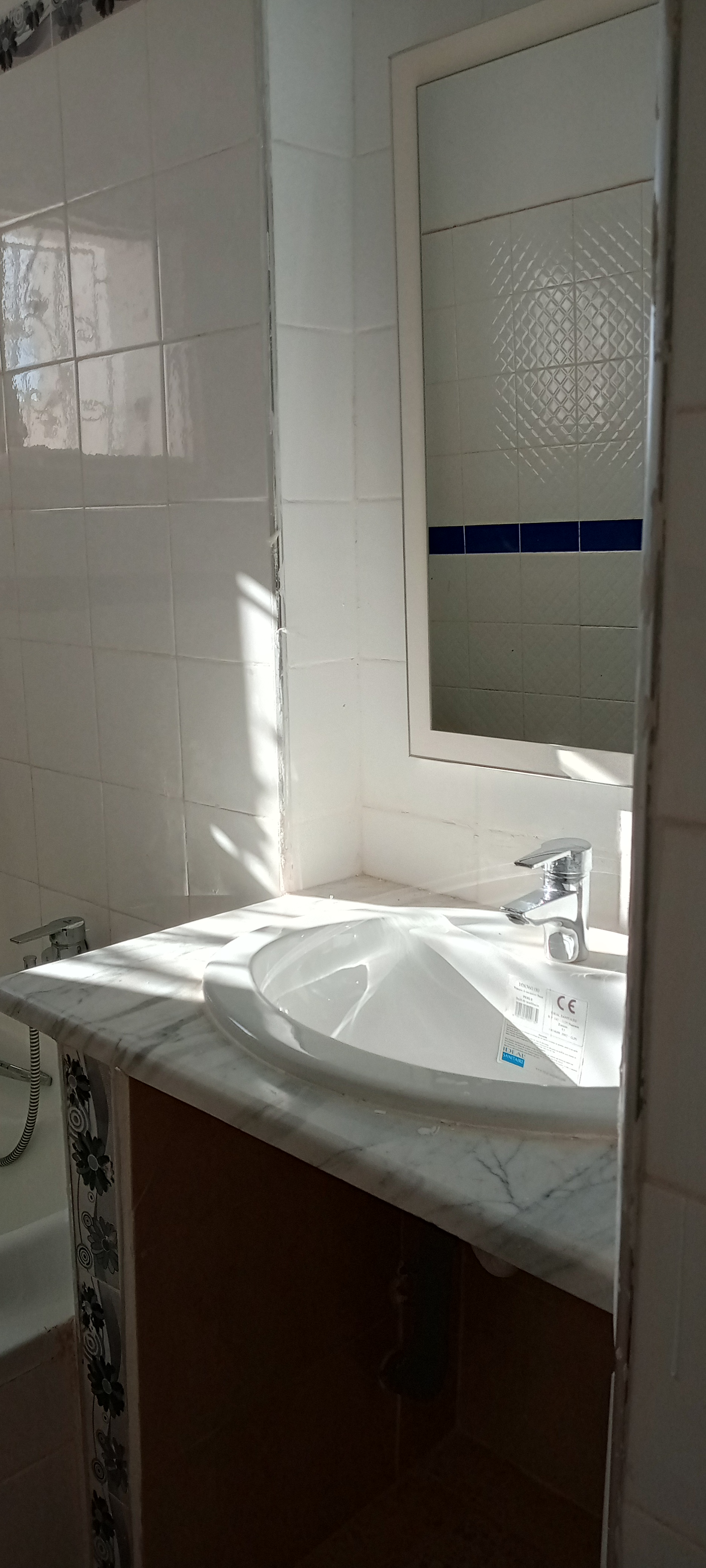 Mohamadia Cite El Ksar Vente Appart. 3 pices Logement scuris