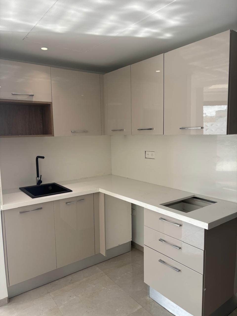 La Marsa Berge Du Lac Bureaux & Commerces Bureau Lac 1 bureau 275 m2 etat remis a neuf