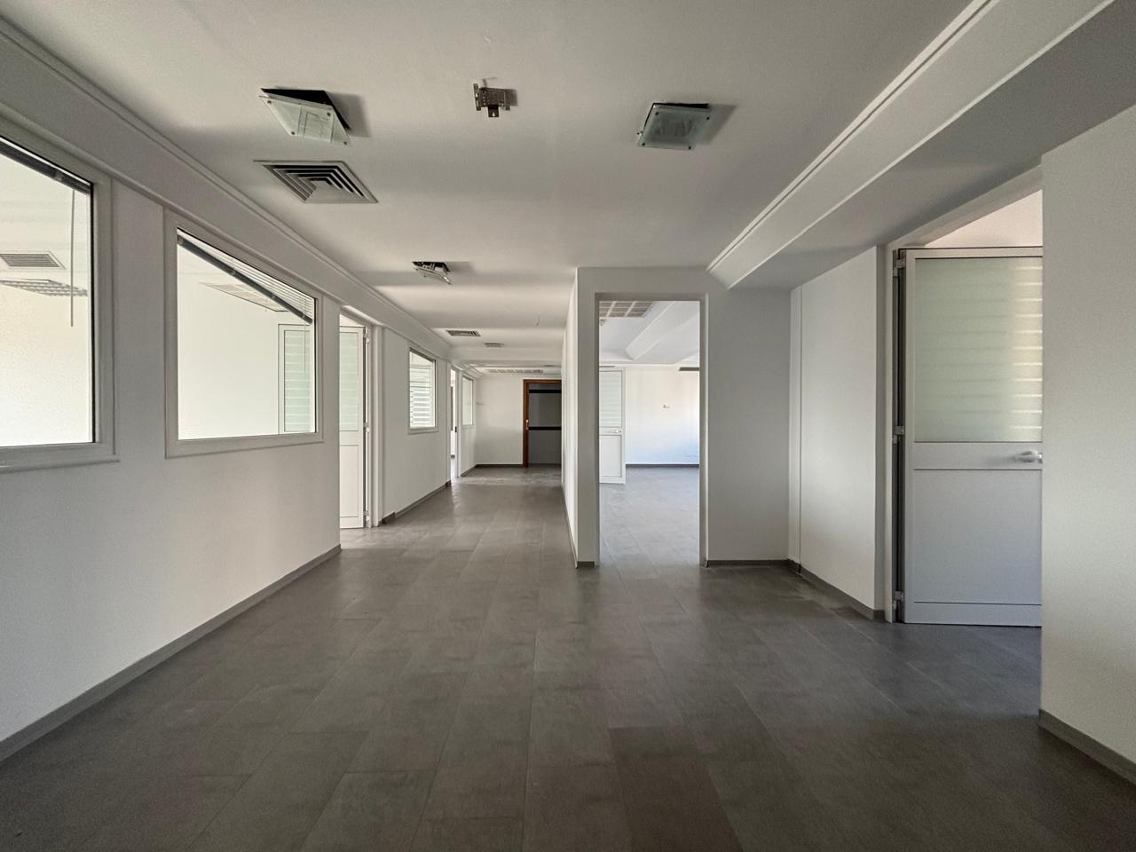 El Menzah Tunis Belvedere Bureaux & Commerces Bureau Bureau 350 m2 au belvdre proche tennis club