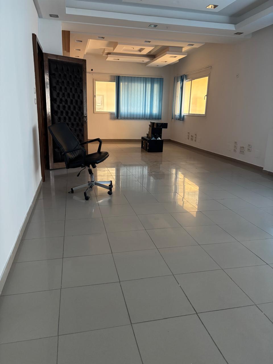 La Marsa Berge Du Lac Bureaux & Commerces Bureau Bureau 300 m2 lac 1