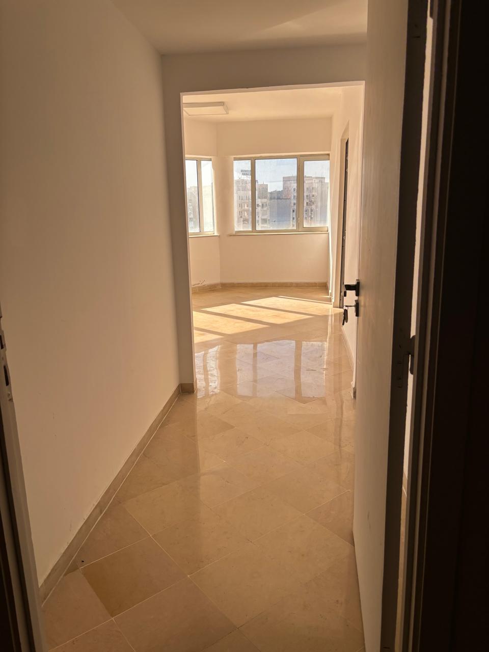 Bab Bhar Montplaisir Bureaux & Commerces Bureau Montplaisir bureau 223 m2 4eme etage