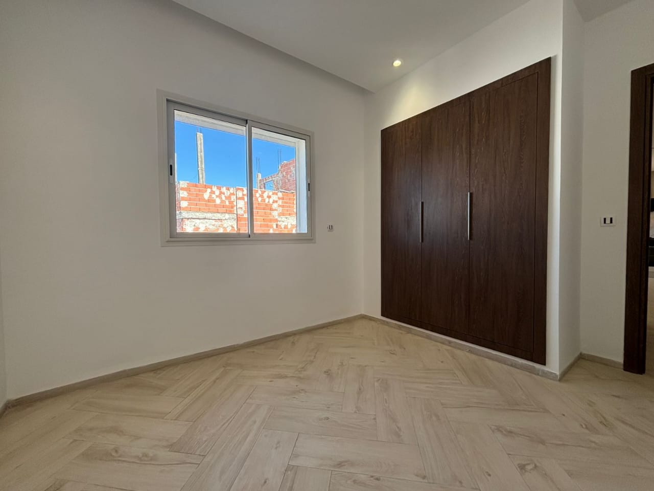 La Soukra La Soukra Location Appart. 1 pice Appartement s