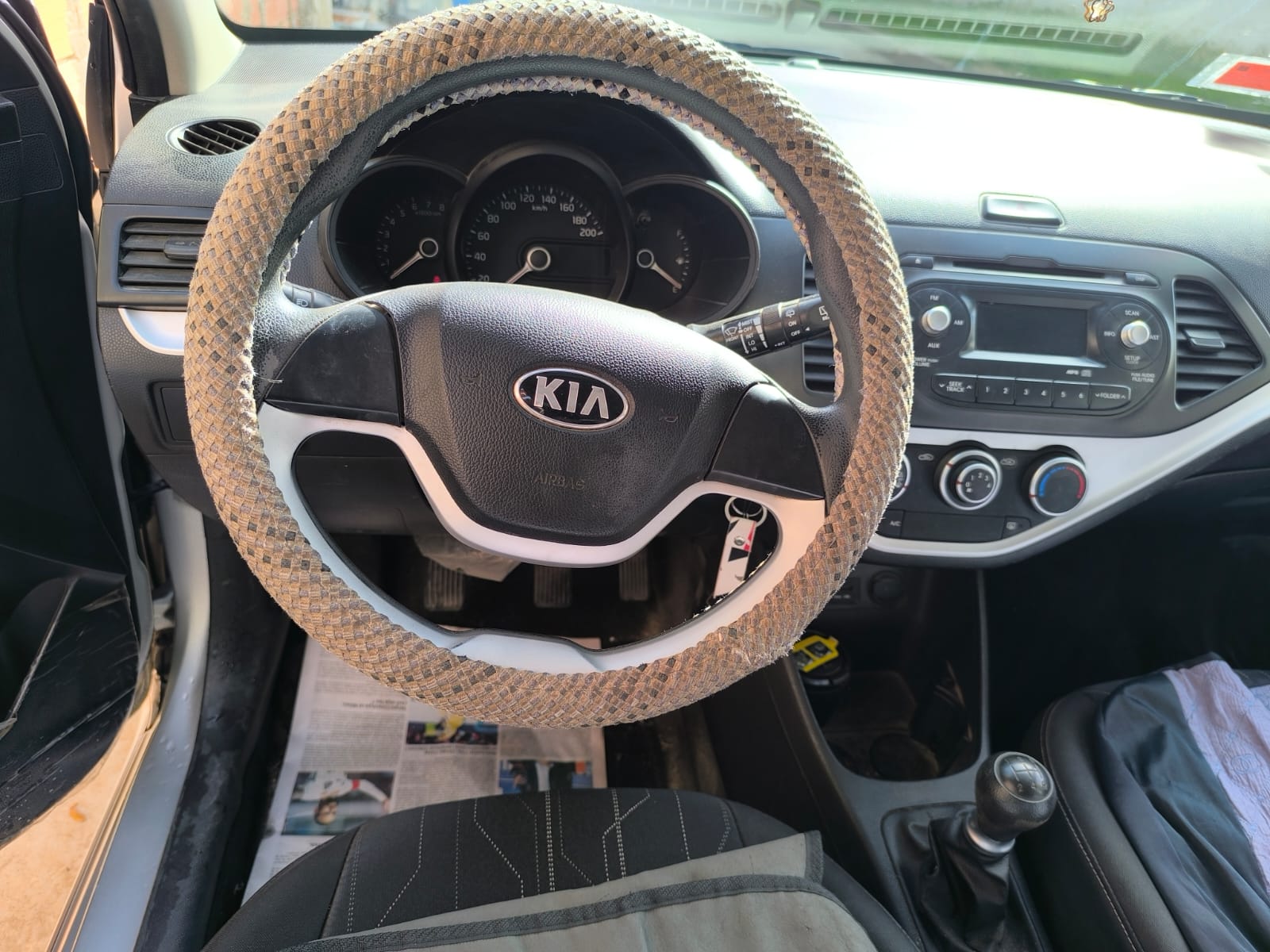 Menzel Jemil Menzel Jemil Kia Picanto Kia picanto  premire main  99200 km