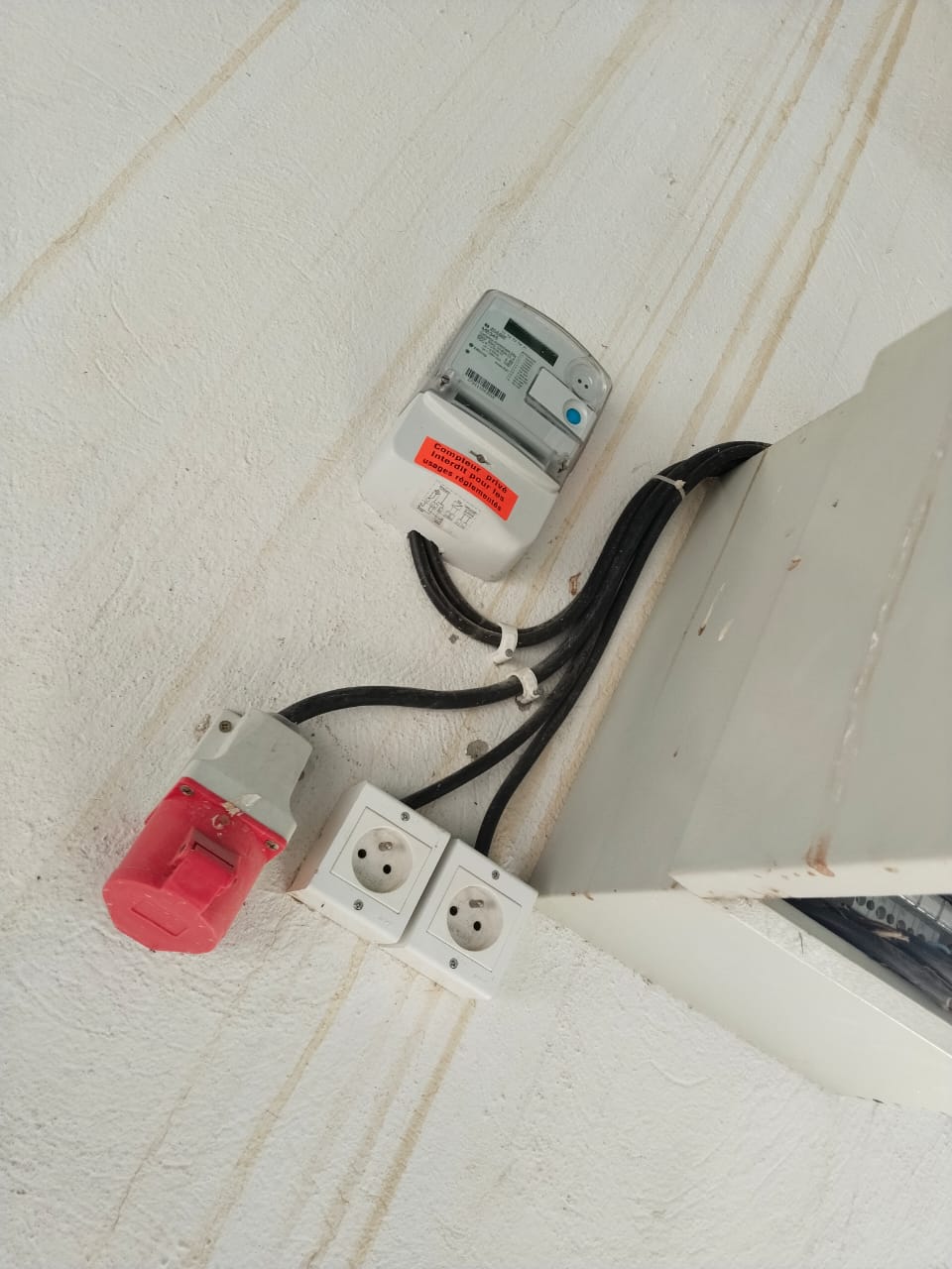 Mohamadia Cite Bourbai Location Surfaces Dpt de stockage  bourbai mhamdia