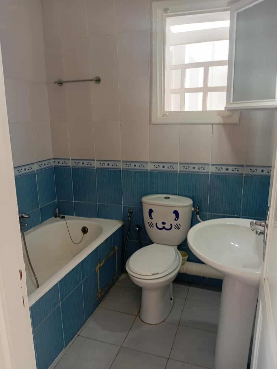 Raoued Jaafar 1 Location Appart. 2 pices Offre s2 pres de l'esprit