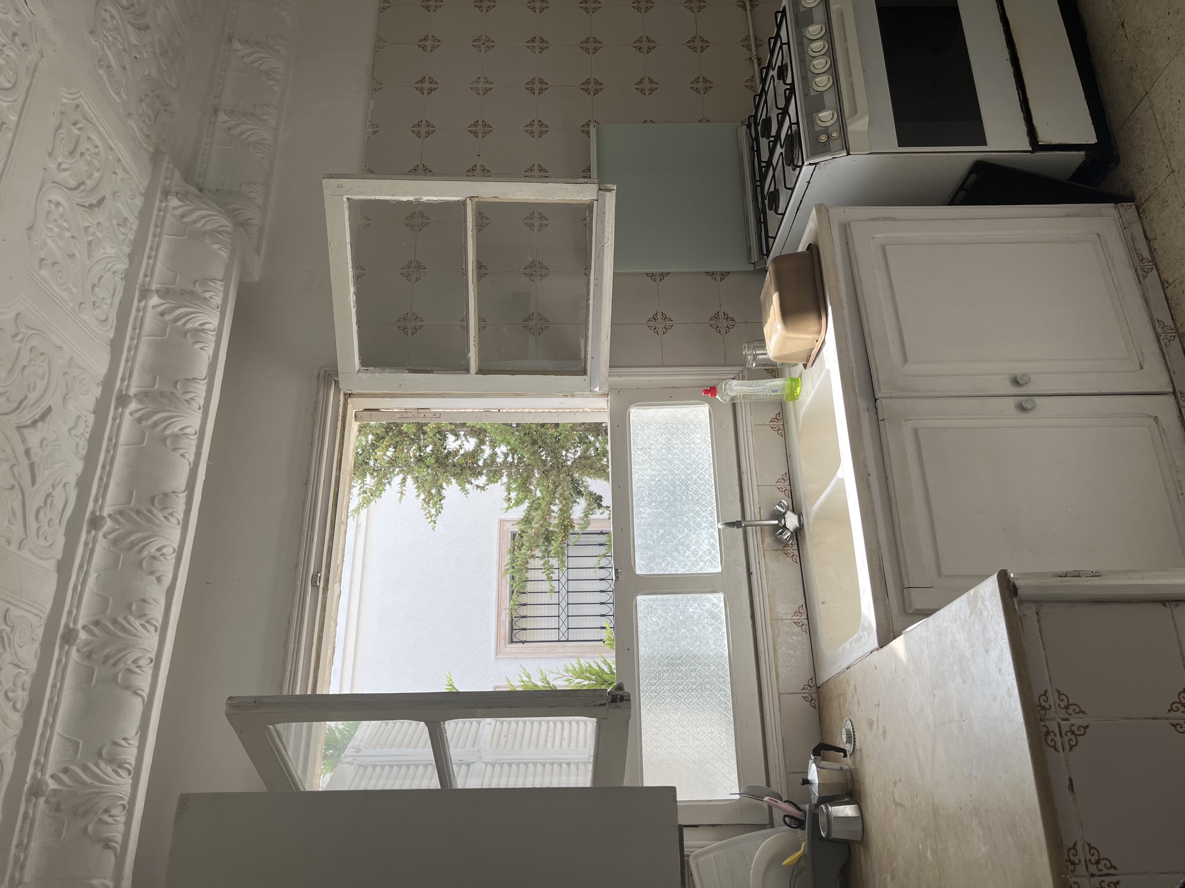 La Soukra Borj Louzir Location Appart. 2 pices Belle s1 vide