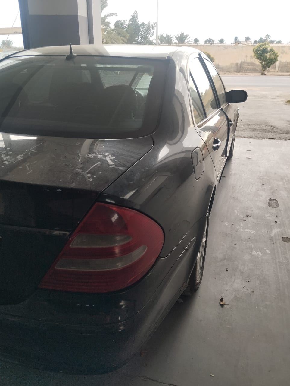 Gabes Medina Gabes Mercedes 220 Mercedes e220