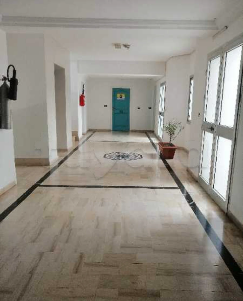 Bab Bhar Republique Bureaux & Commerces Bureau Bureau hall plus 3 pices