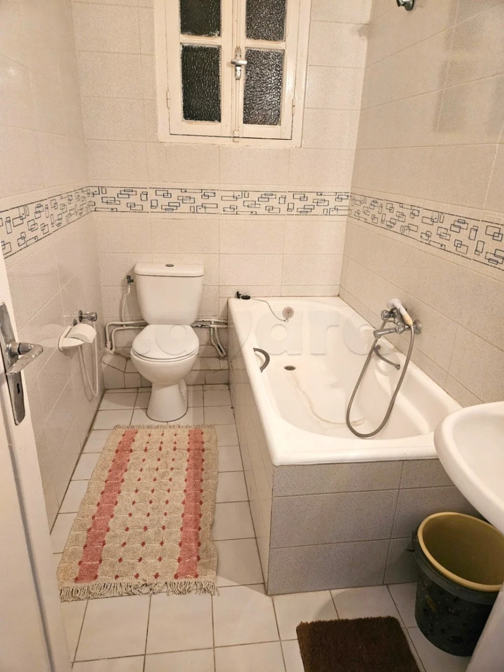 El Menzah Tunis Belvedere Location Appart. 4 pices Appartement s4 place pasteur meuble ou bureau