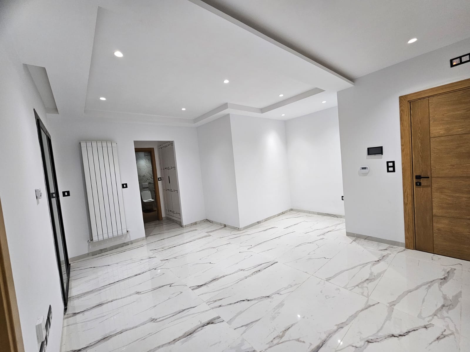 Mnihla&nbsp;Jardins d'el Menzah&nbsp;Location&nbsp;Appart. 2 pi�ces&nbsp;S plus 1 hst aux jmzh 2 wb4361