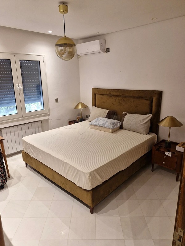 Cite El Khadra&nbsp;Cite Oplympique&nbsp;Location&nbsp;Appart. 4 pi�ces&nbsp;S plus 3 vide r�nov� a la cit� olympique wb3971