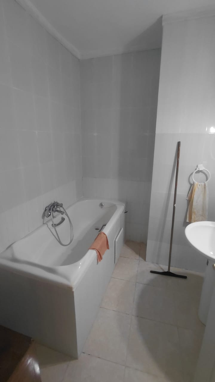 El Menzah&nbsp;El Manar 2&nbsp;Location&nbsp;Appart. 5 pi�ces+&nbsp;Appart dup s plus 4 a el manar 2 wb4375