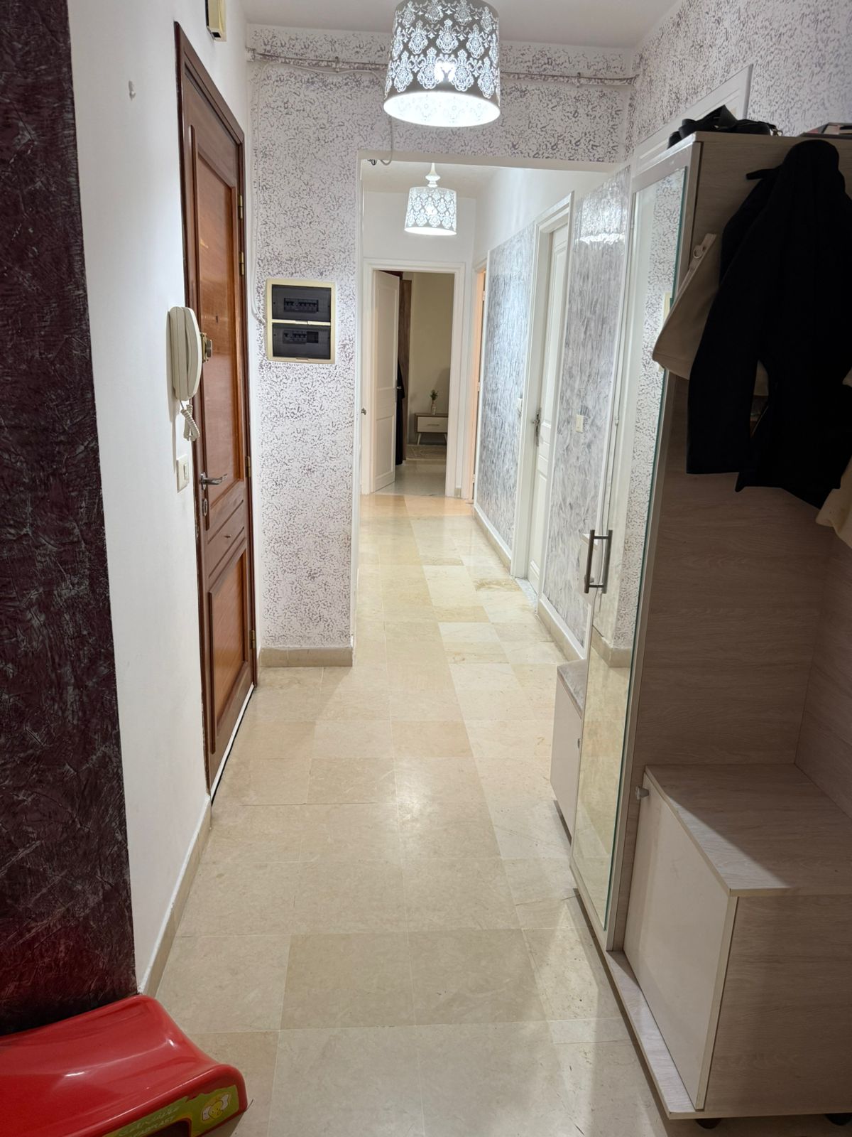 La Marsa&nbsp;El Aouina&nbsp;Location&nbsp;Appart. 3 pi�ces&nbsp;Agr�able appart s2