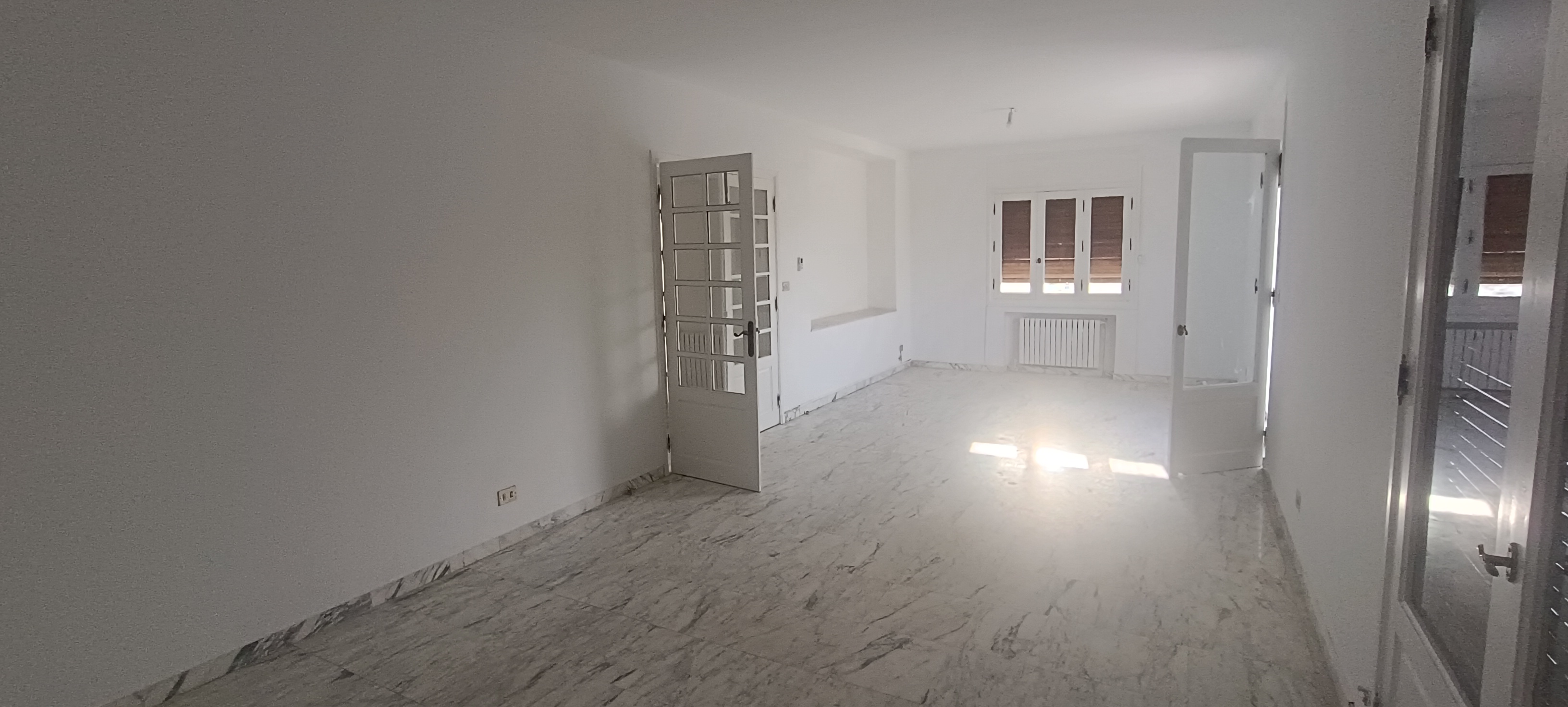 El Menzah&nbsp;Mutuelle Ville&nbsp;Location&nbsp;Appart. 5 pi�ces+&nbsp;Agreable etage de villa s5