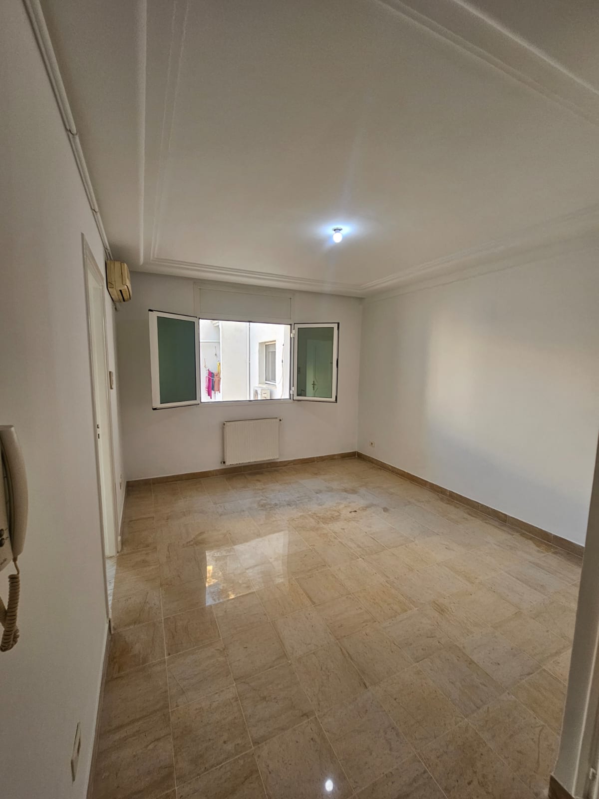 La Marsa&nbsp;El Aouina&nbsp;Vente&nbsp;Appart. 2 pi�ces&nbsp;S plus un bien expos� aux jardins de l'aouina