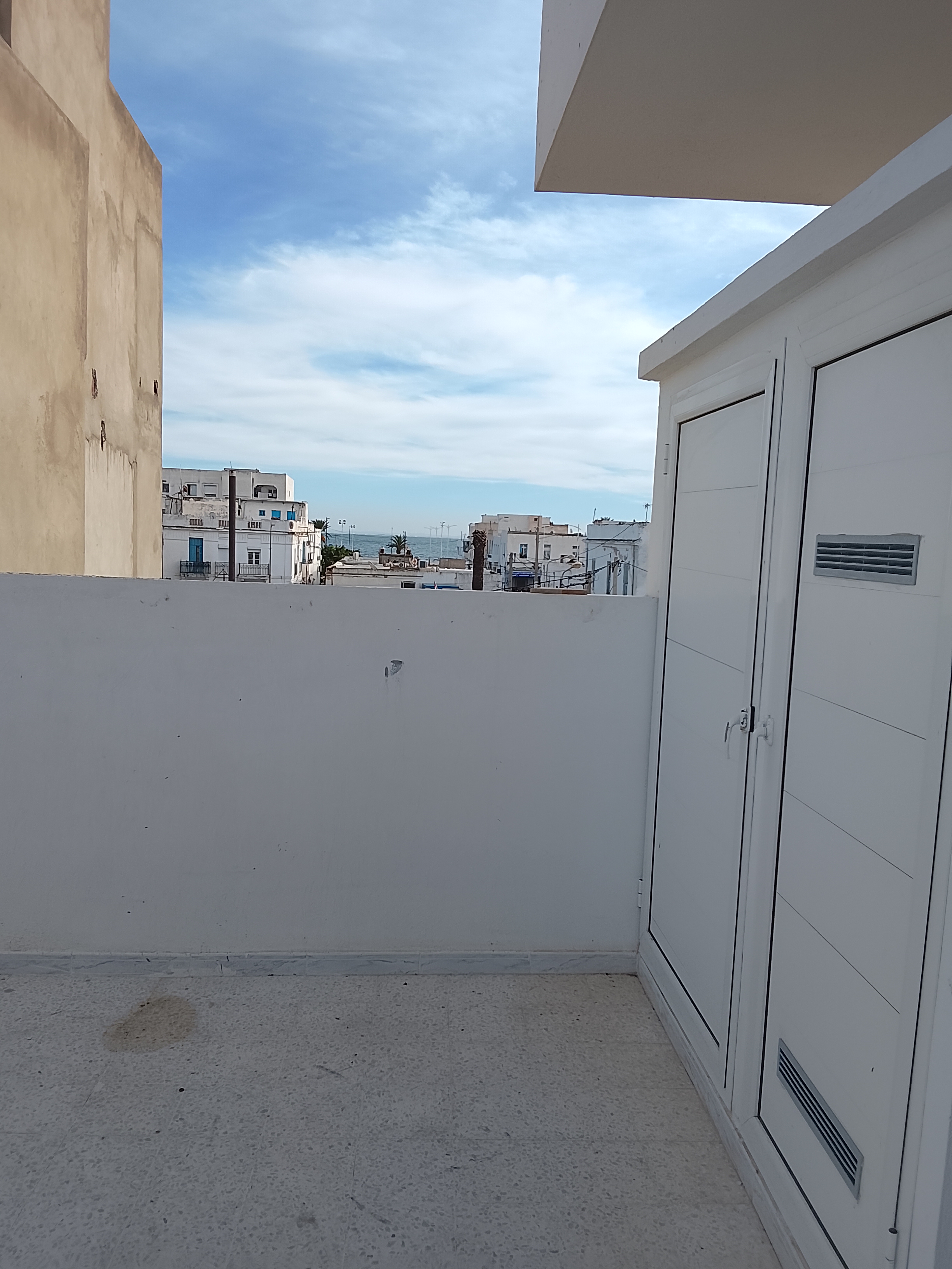 La Goulette&nbsp;La Goulette&nbsp;Location&nbsp;Appart. 2 pi�ces&nbsp;Appartement   2 pieces haut st