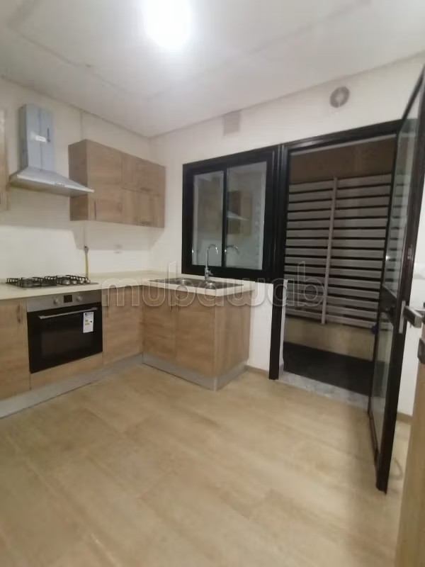 Ariana Ville Riadh Landlous Location Appart. 4 pices Al s3 riadh andalous