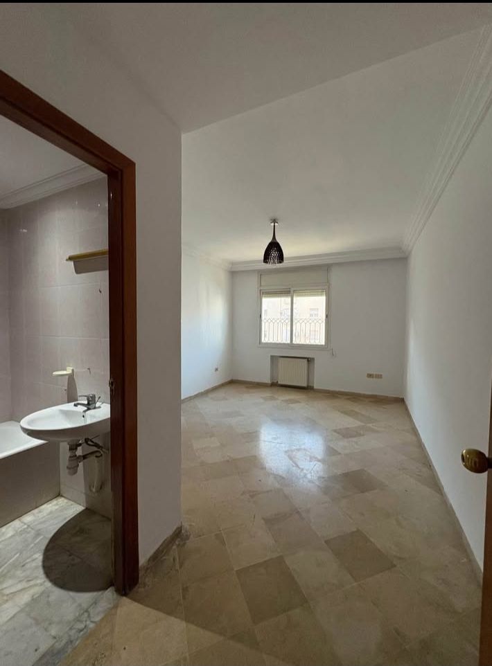 Ariana Ville Cite Ennasr 2 Vente Appart. 4 pices S3 occasion 2026