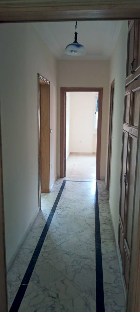 Ariana Ville&nbsp;Cite Ennasr 1&nbsp;Location&nbsp;Appart. 3 pi�ces&nbsp;Appt s2 au mezzanine