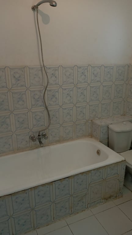 La Soukra Cite De La Sante Location Appart. 4 pices Appartement 3pice et un  salon