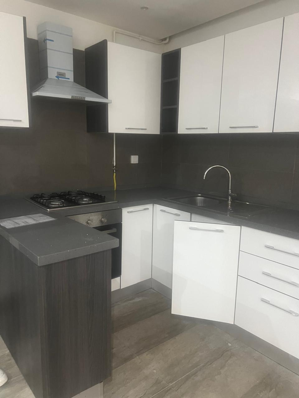 Ariana Ville&nbsp;Riadh Landlous&nbsp;Location&nbsp;Appart. 2 pi�ces&nbsp;Appartement haut standing a riadh andalous