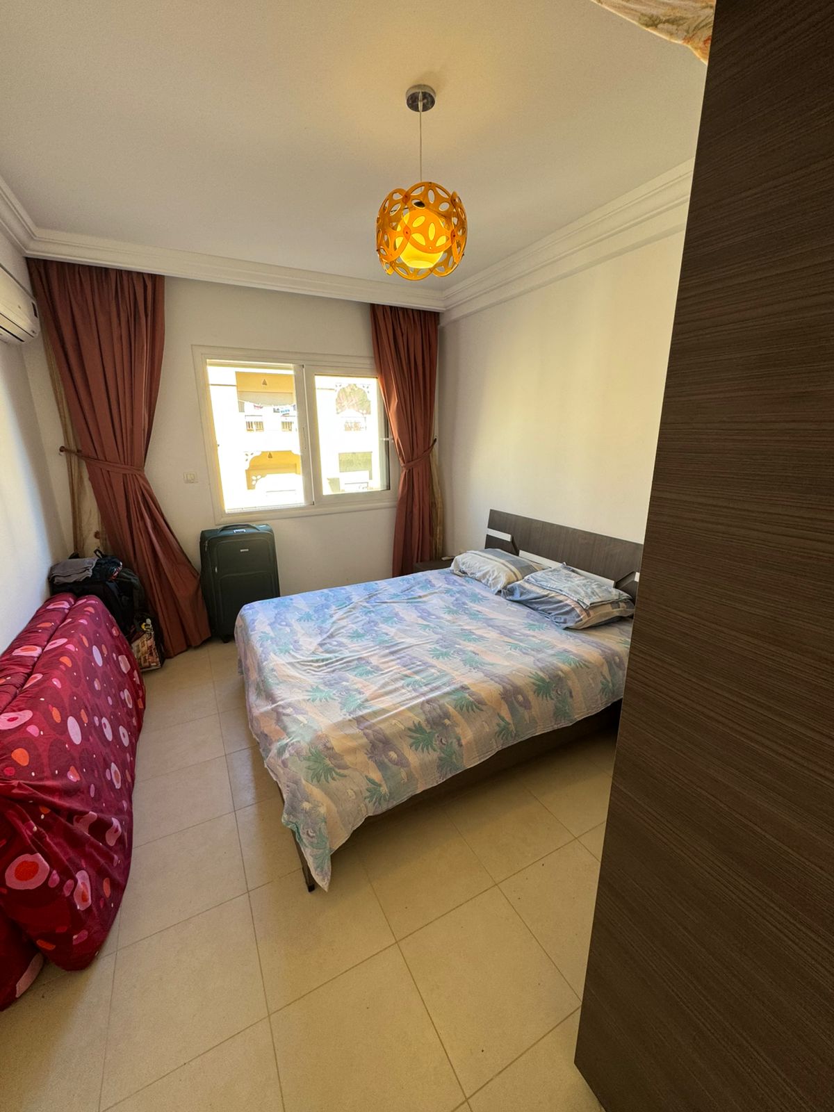 Akouda Chatt Meriem Vente Appart. 1 pice Occasion en or tres beau studio pied dans l eau