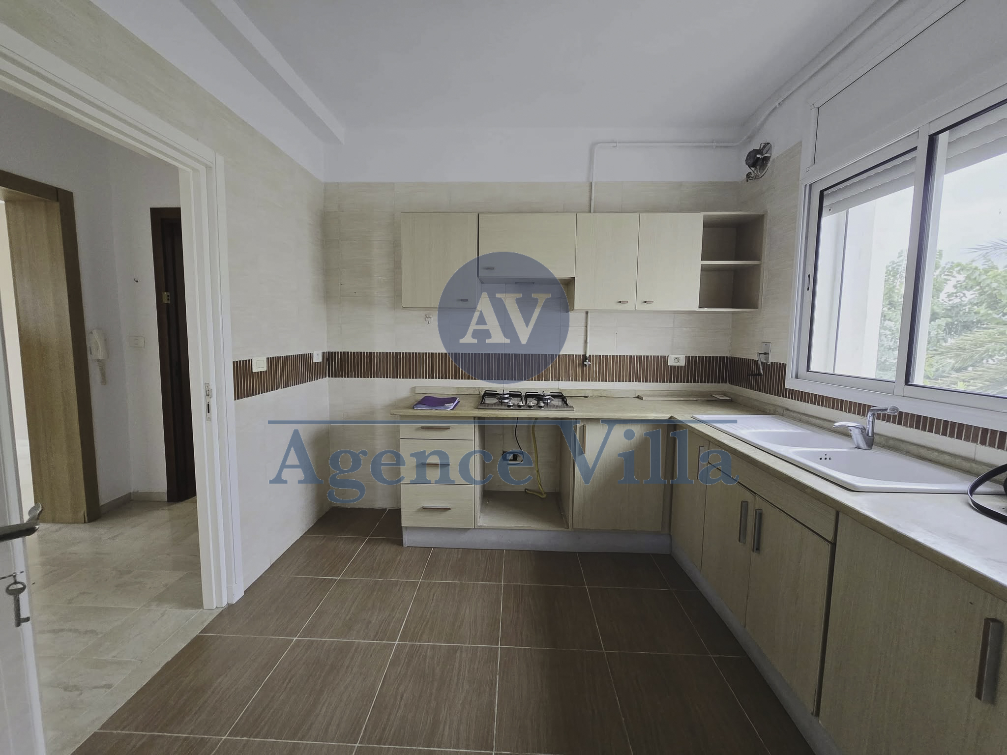 La Marsa Cite Erriadh Vente Appart. 3 pices Appartement s2  la marsa
