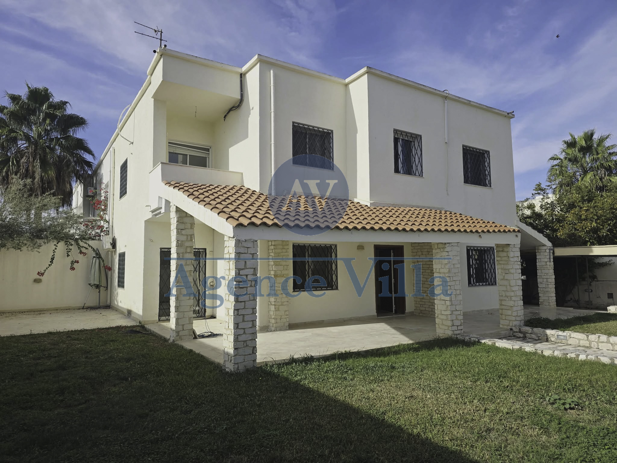 La Soukra&nbsp;La Soukra&nbsp;Location&nbsp;Maisons&nbsp;Une villa s3 avec jardin � la soukra