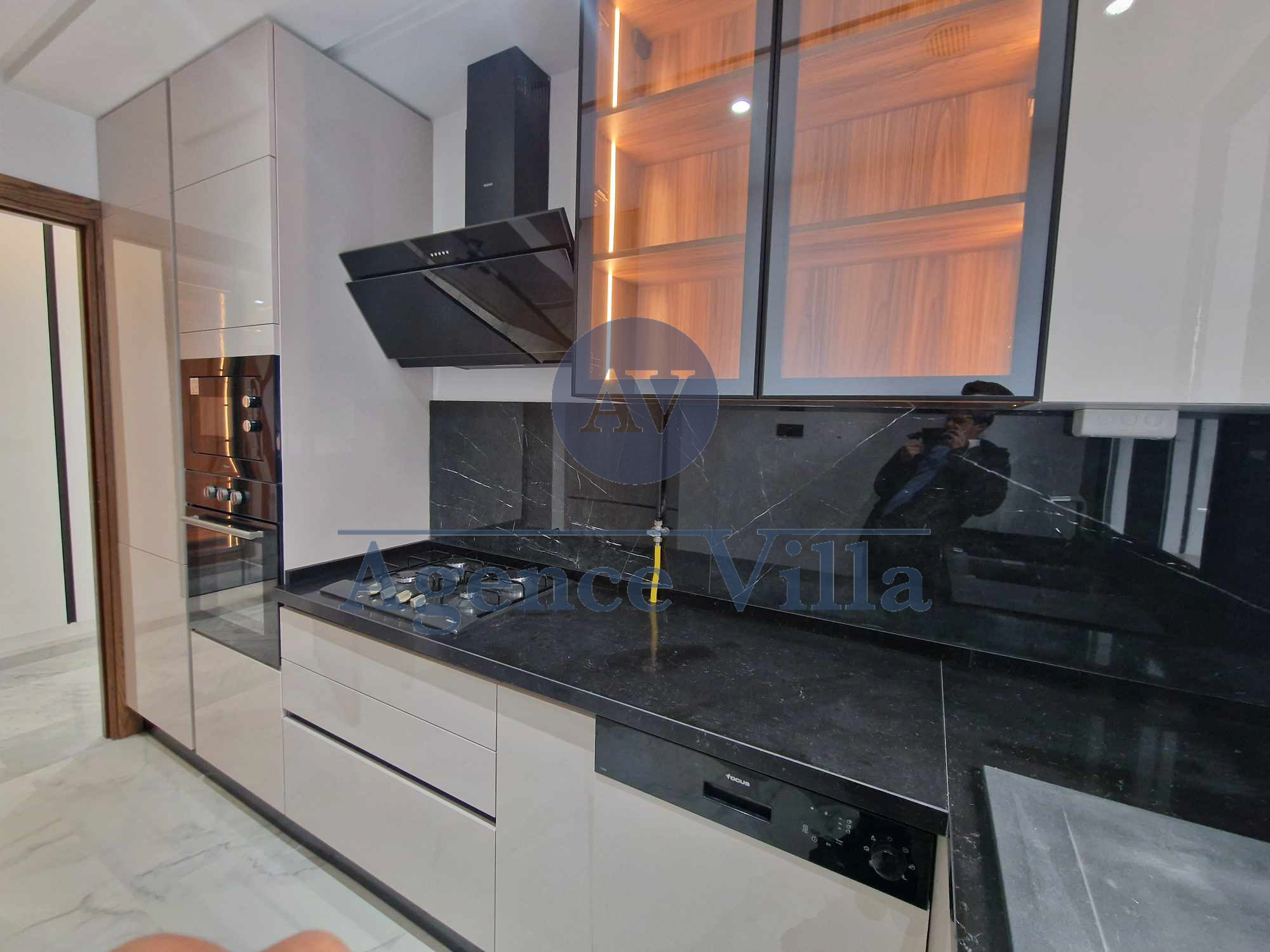 Ain Zaghouan Ain Zaghouan Location Appart. 3 pices Appartement s2 ain zaghouen