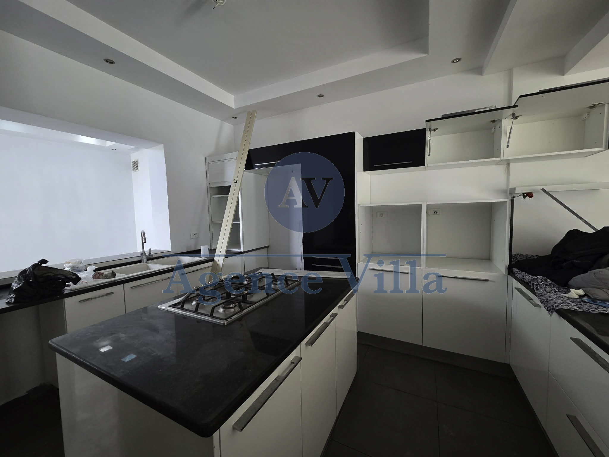 La Marsa&nbsp;Gammart&nbsp;Location&nbsp;Maisons&nbsp;Villa s5 � gammarth