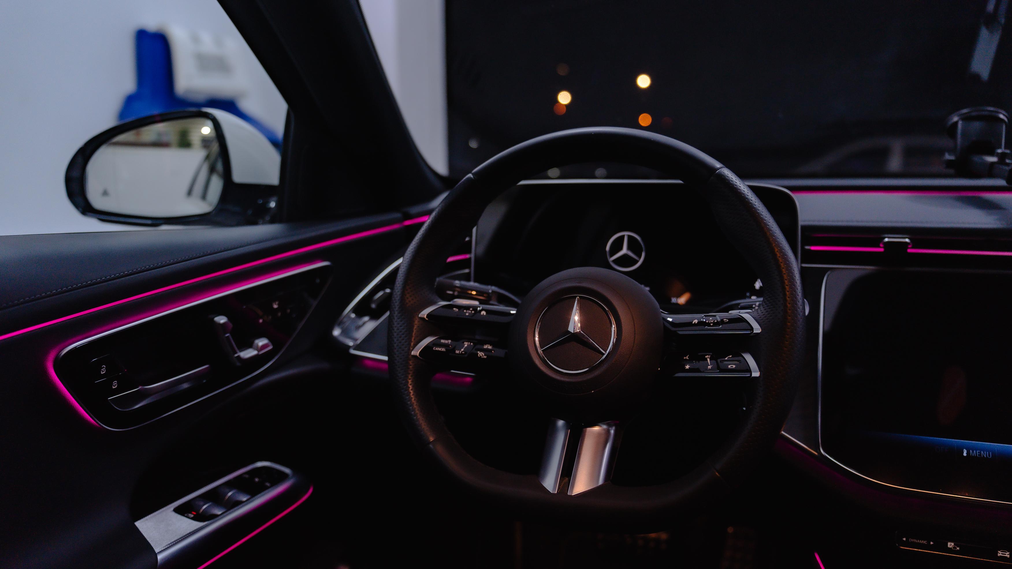 Sousse Riadh Sousse Riadh Mercedes E Mercedes benz amg e200