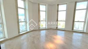 La Marsa Berge Du Lac Location Appart. 1 pice Un bureau h1 au lac 2