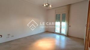 La Marsa Berge Du Lac Location Appart. 1 pice Un bureau h1 au lac 2